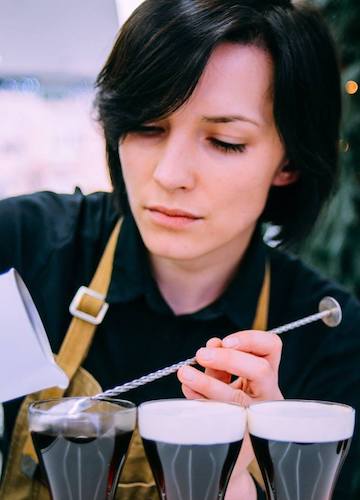 Каву Coffee in Action можна буде скуштувати у театрі «Золоті ворота»