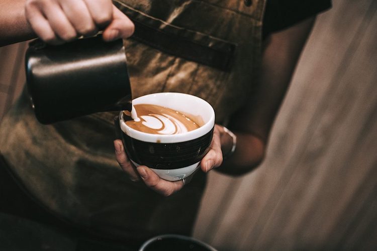 Каву Coffee in Action можна буде скуштувати у театрі «Золоті ворота»