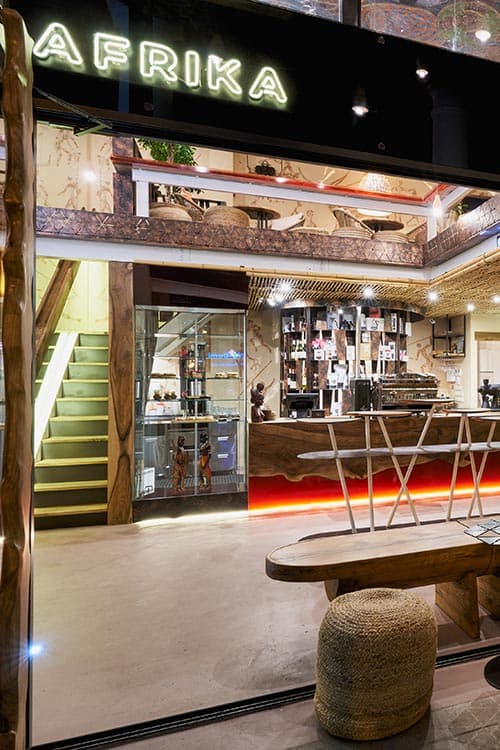 В Одесі відкрили двоповерховий кавовий хаб Afrika Cafe