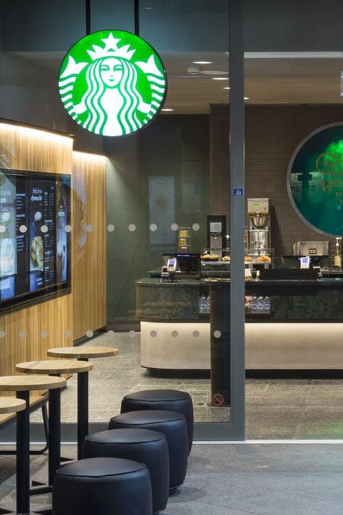 35 кав’ярень за півтора року закрив Starbucks у Лондоні