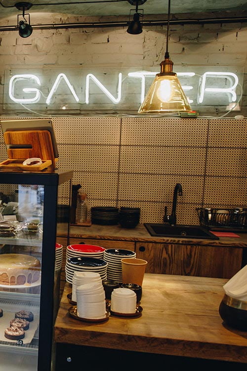 Кав’ярню Ganter Coffee відкрили біля палацу «Україна»