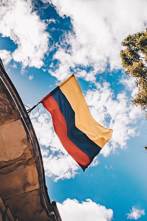 Українці зможуть їздити без візи у Колумбію та Еквадор