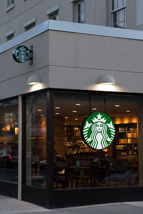 Starbucks не планує виходити на ринок України