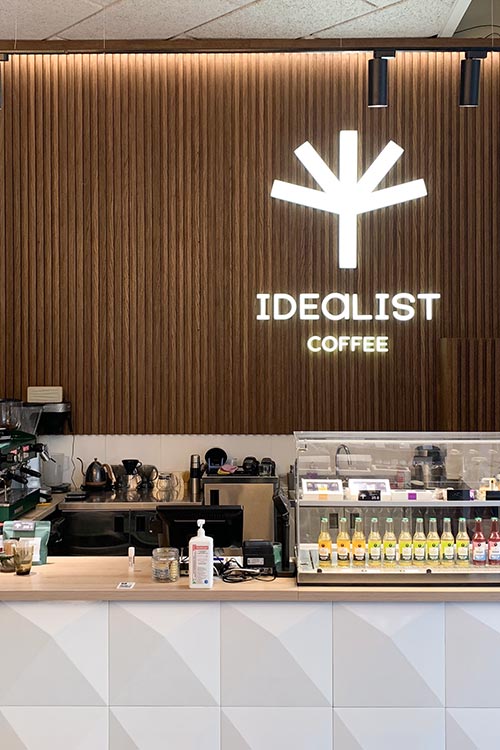 Першу кав’ярню на Подолі відкрила мережа Idealist